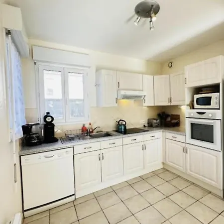 Дом отдыха Maison Familiale Ensoleillee - 6 Pers. - Fr-1-879-31 *